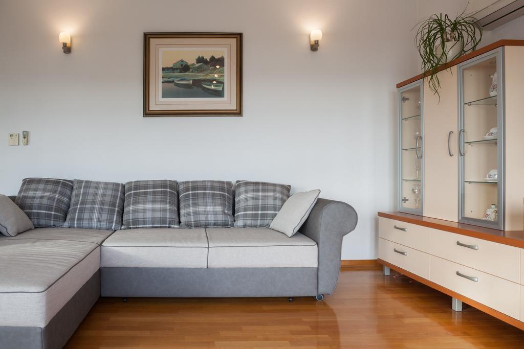 Apartment Marelux Kaštela Kültér fotó