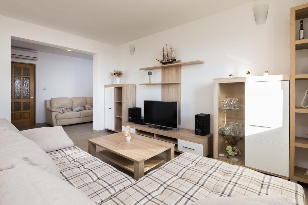 Apartment Marelux Kaštela Kültér fotó